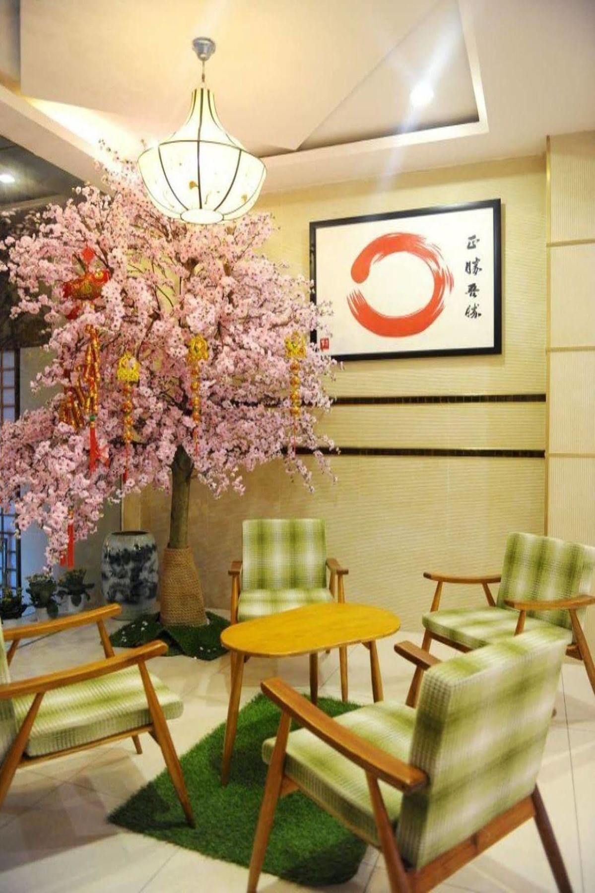 Hotel Thuy Sakura & Serviced 3*