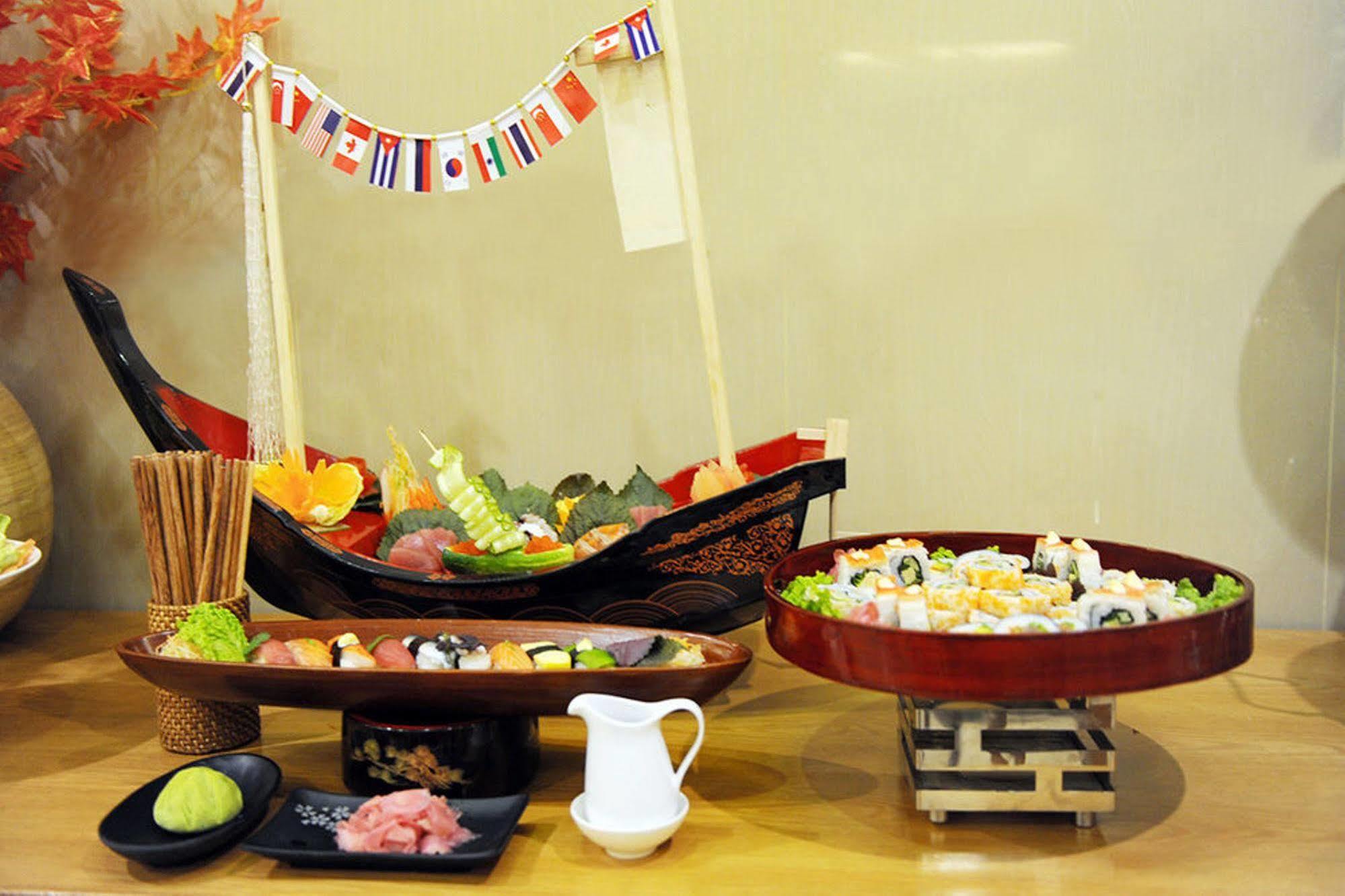 Thuy Sakura & Serviced Hotel 3*