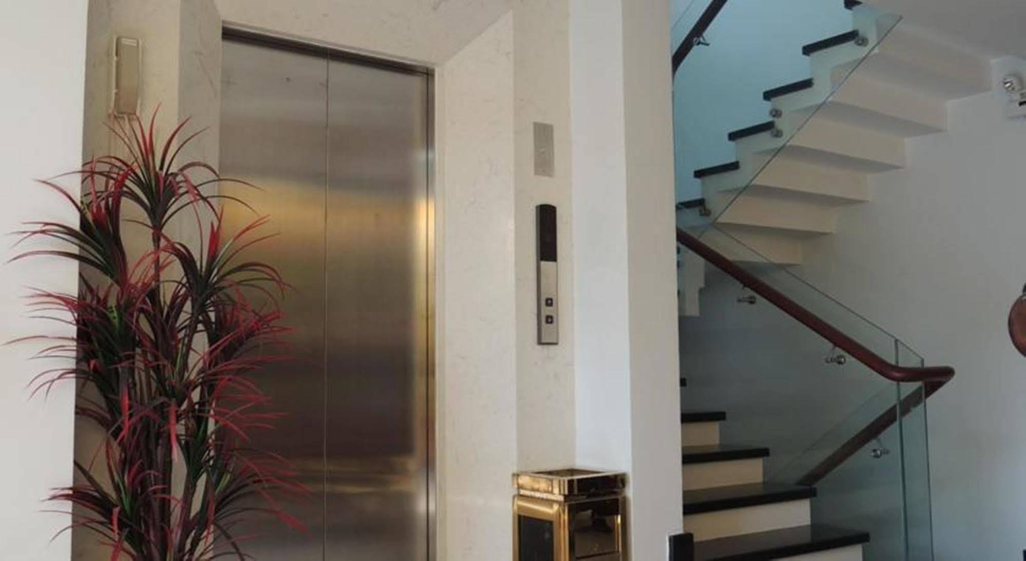 Reddoorz Yen Nam Nguyen Trong Tuyen Khách sạn