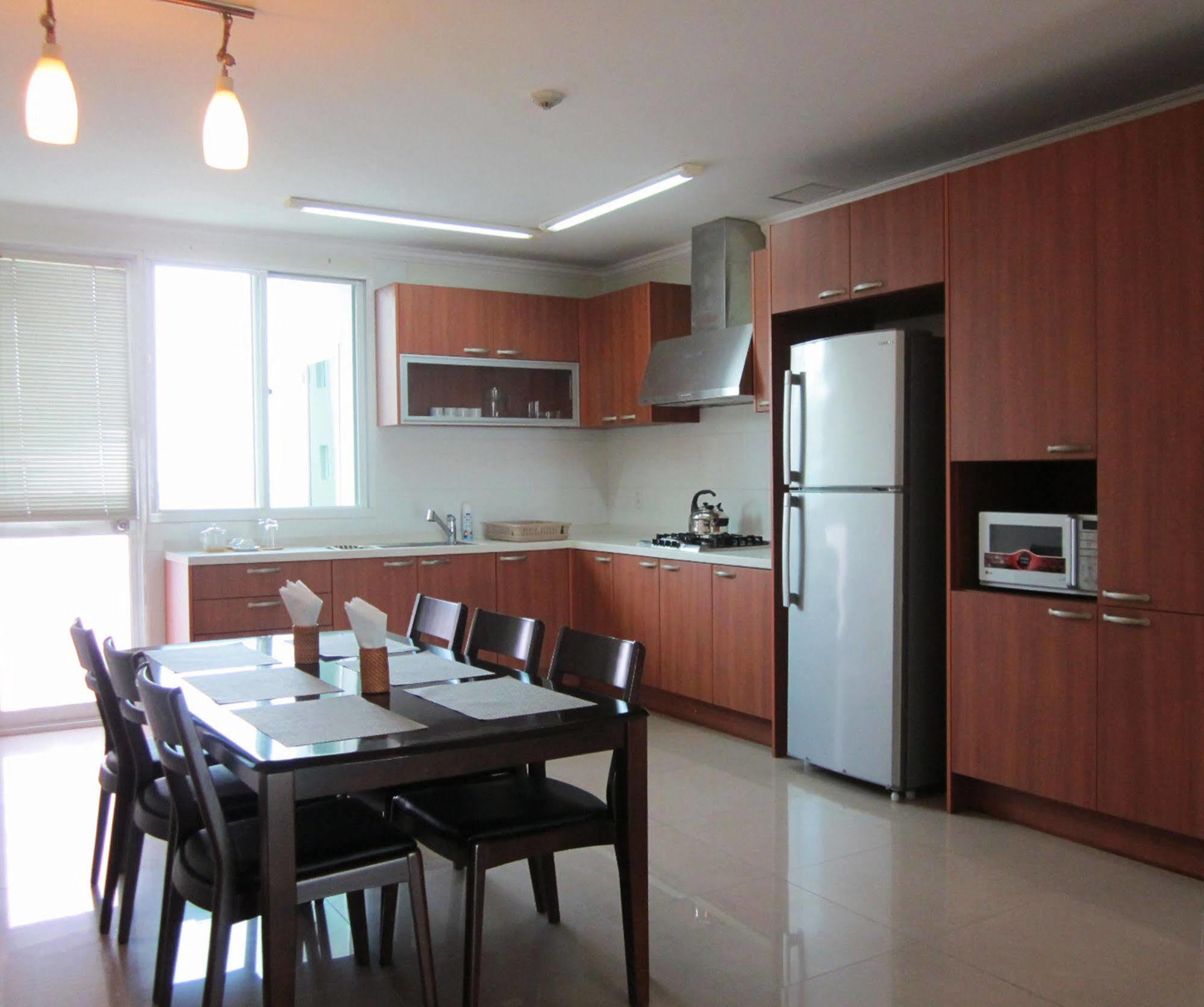Apartment Hills Serviced