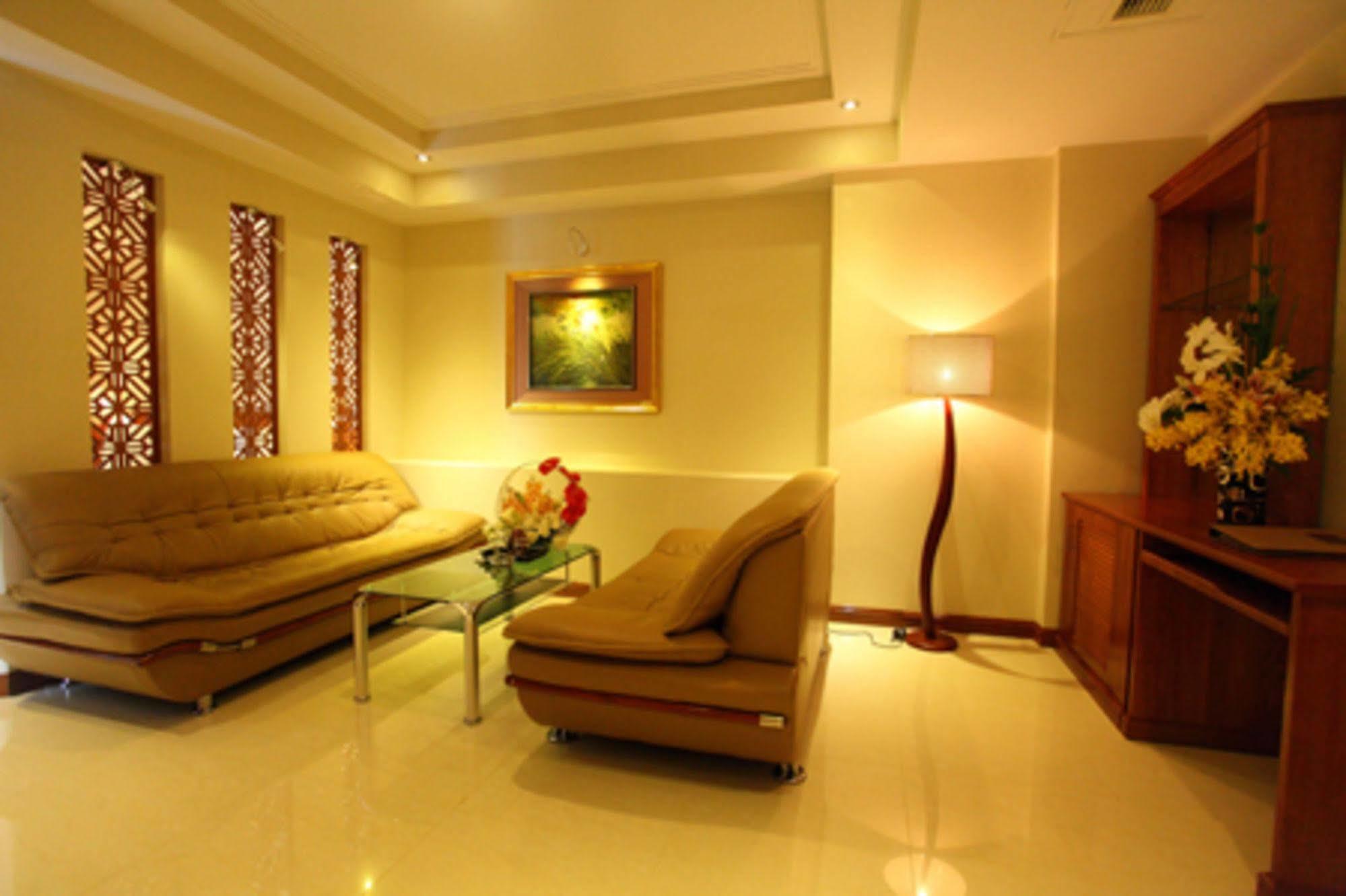 Hotel Au Charner 4*