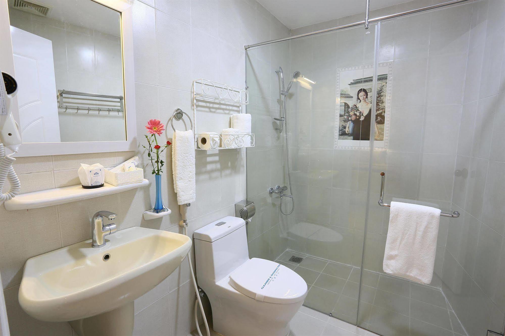 Hotel A25 - 14 Pho Duc Chinh 2*