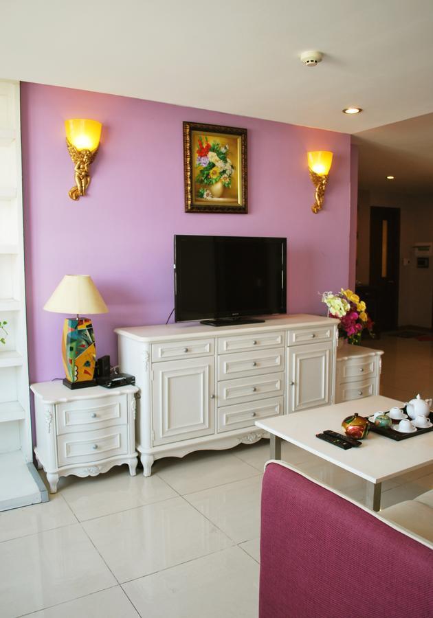 Ductaigallery's & Entire Spacious Apartment