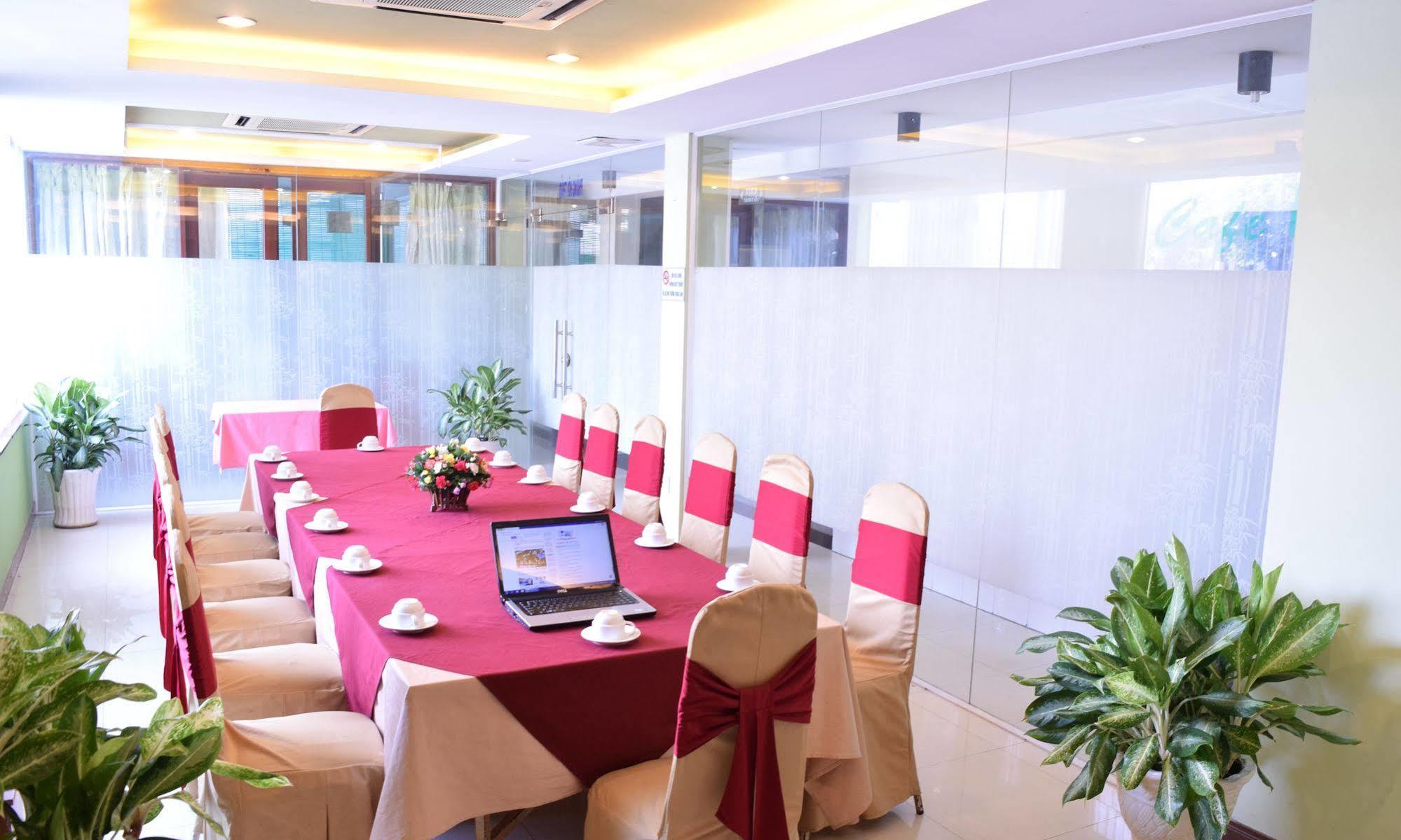 Rang Dong Hotel 3*