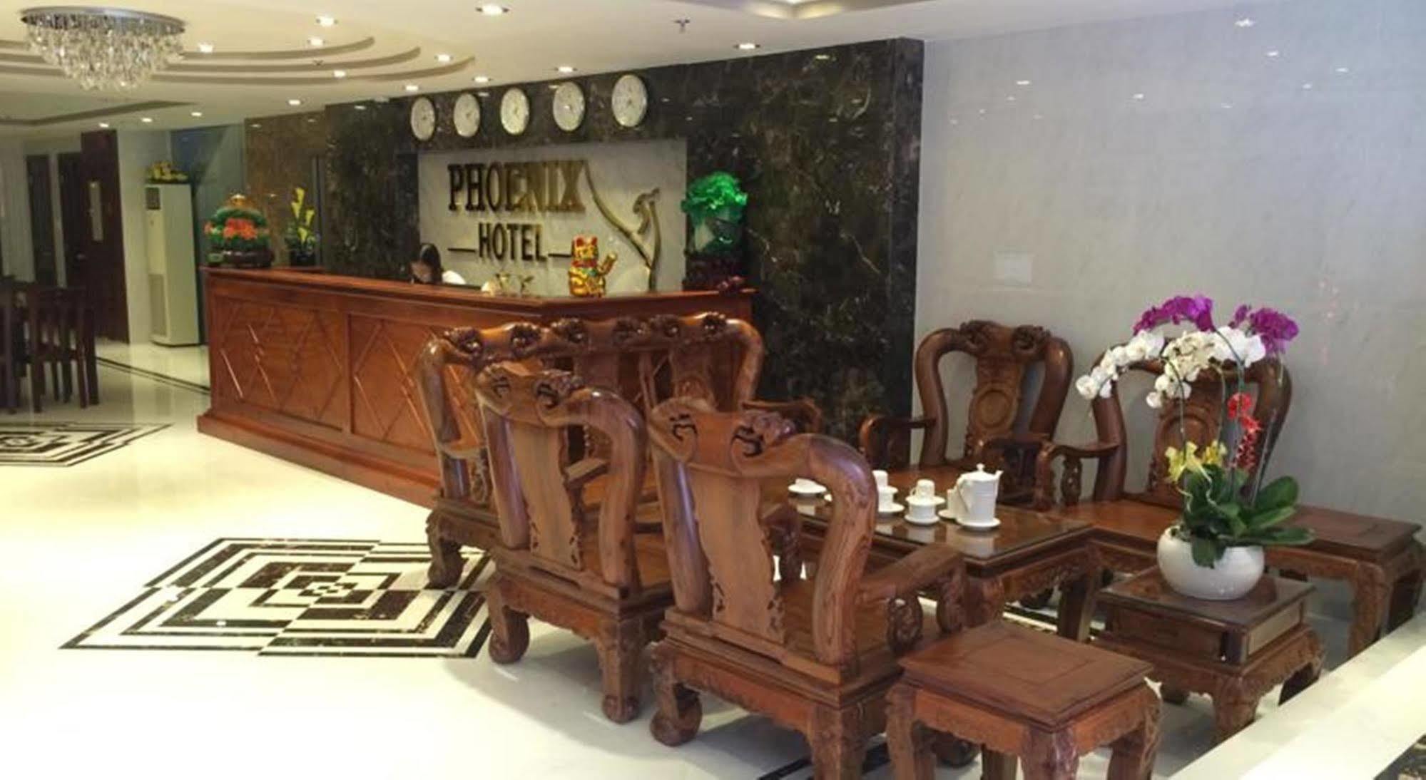 Phoenix Saigon 2*