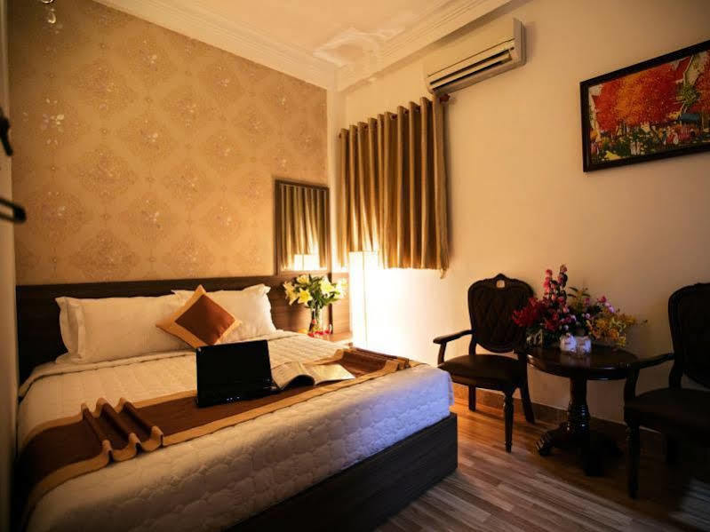 Rosa Centre 3*