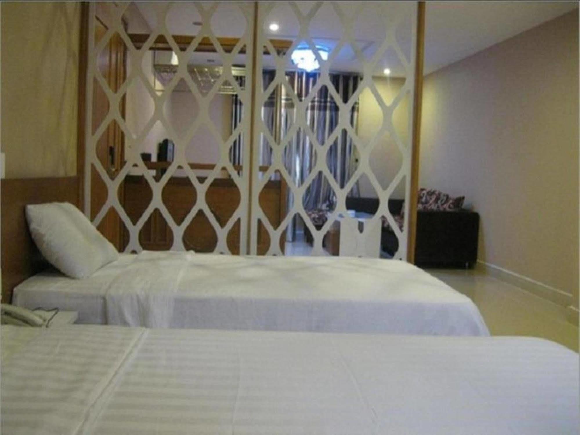 Hotel Amory Ben Thanh 4*