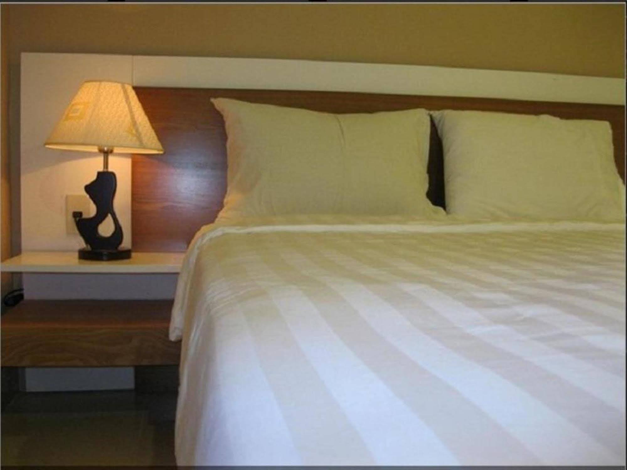Amory Ben Thanh Hotel