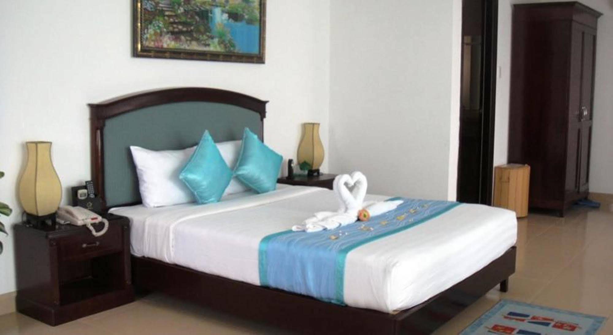 Universe Saigon 3* Ho Chi Minh City