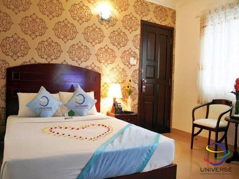 Universe Saigon Hotel