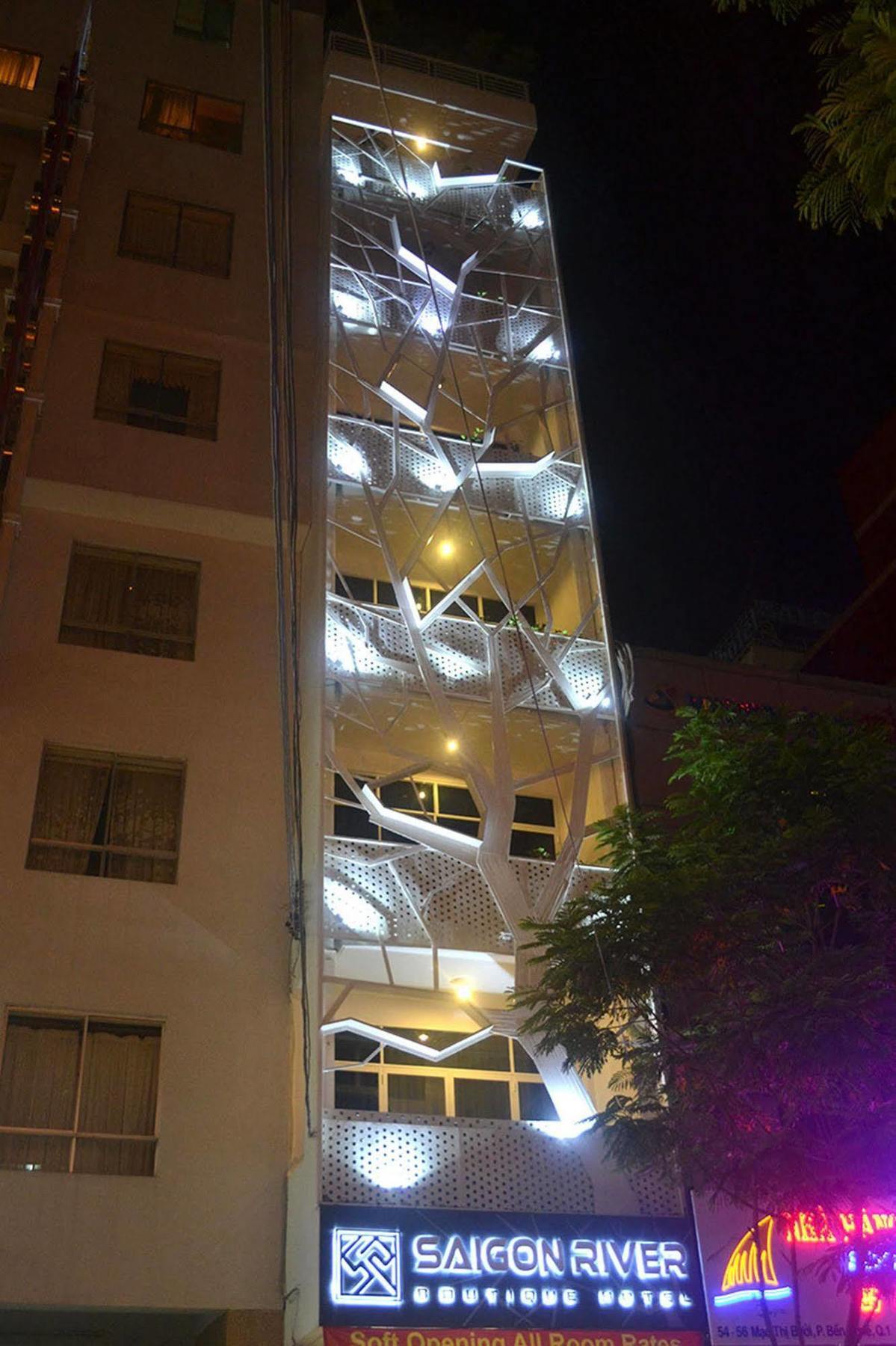Saigon River Boutique