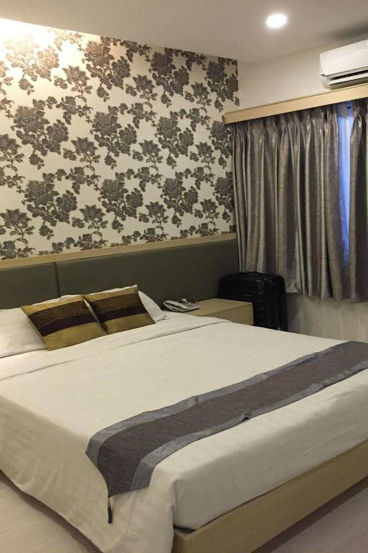 Saigon River Boutique 2*