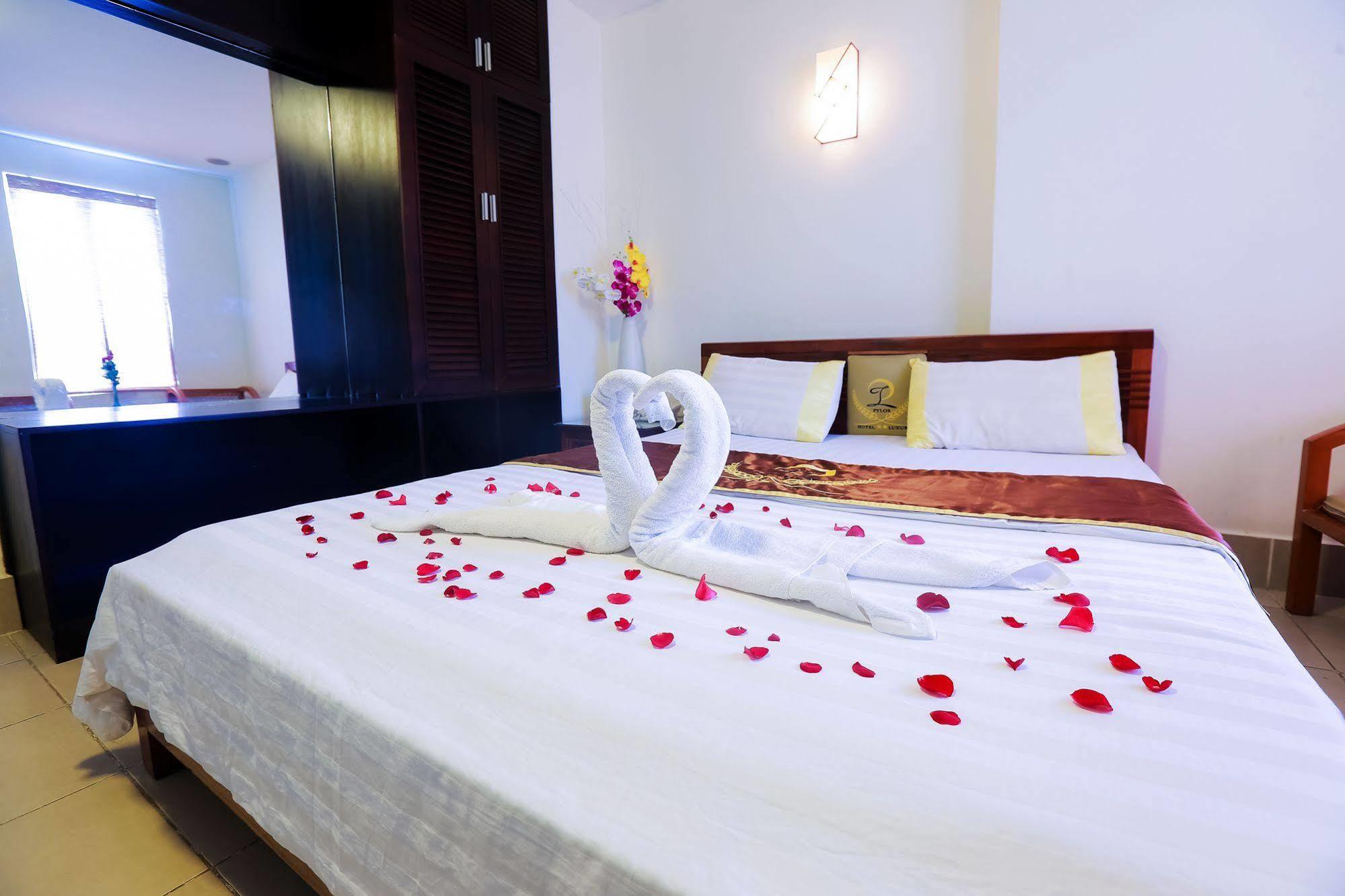 Pylos 2* Ho Chi Minh City