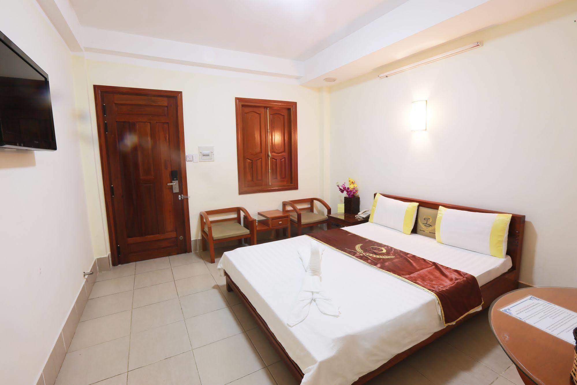 Pylos 2* Ho Chi Minh City