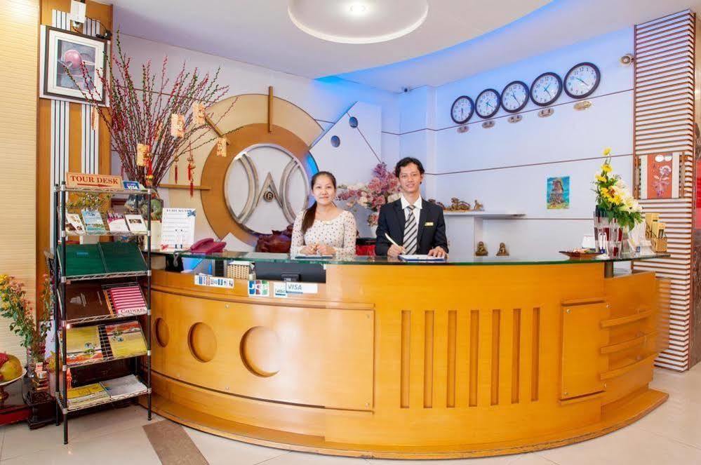 Khách sạn Cozy Midnight 4*