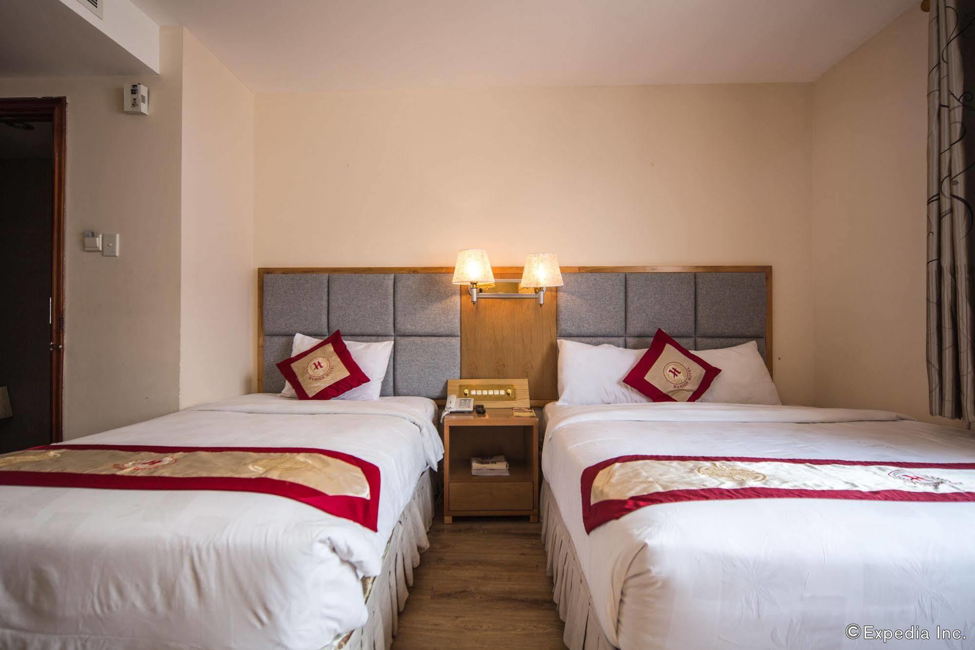 Khách sạn Cozy Midnight TP. Hồ Chí Minh