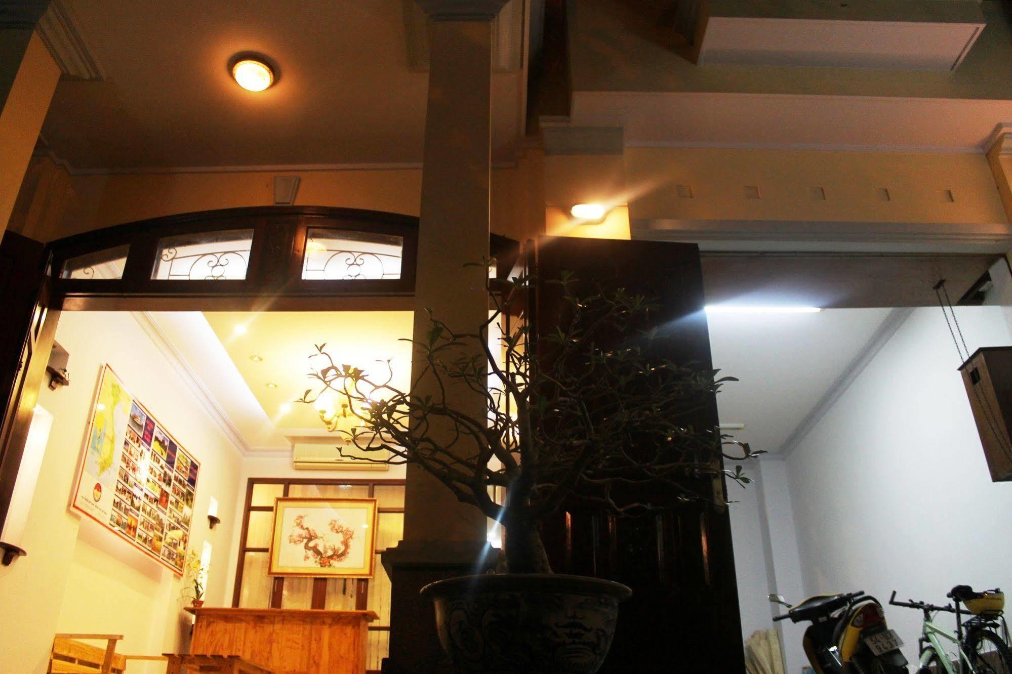 Saigon An Phu Hotel 2*