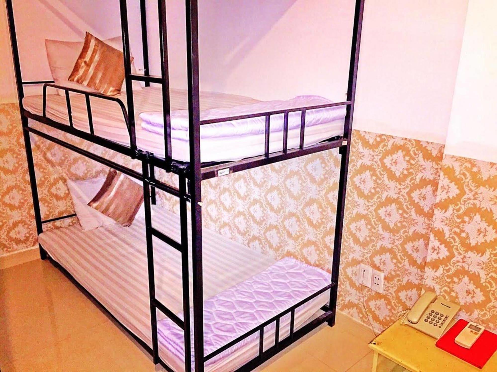 New Sunny Hotel Ho Chi Minh City