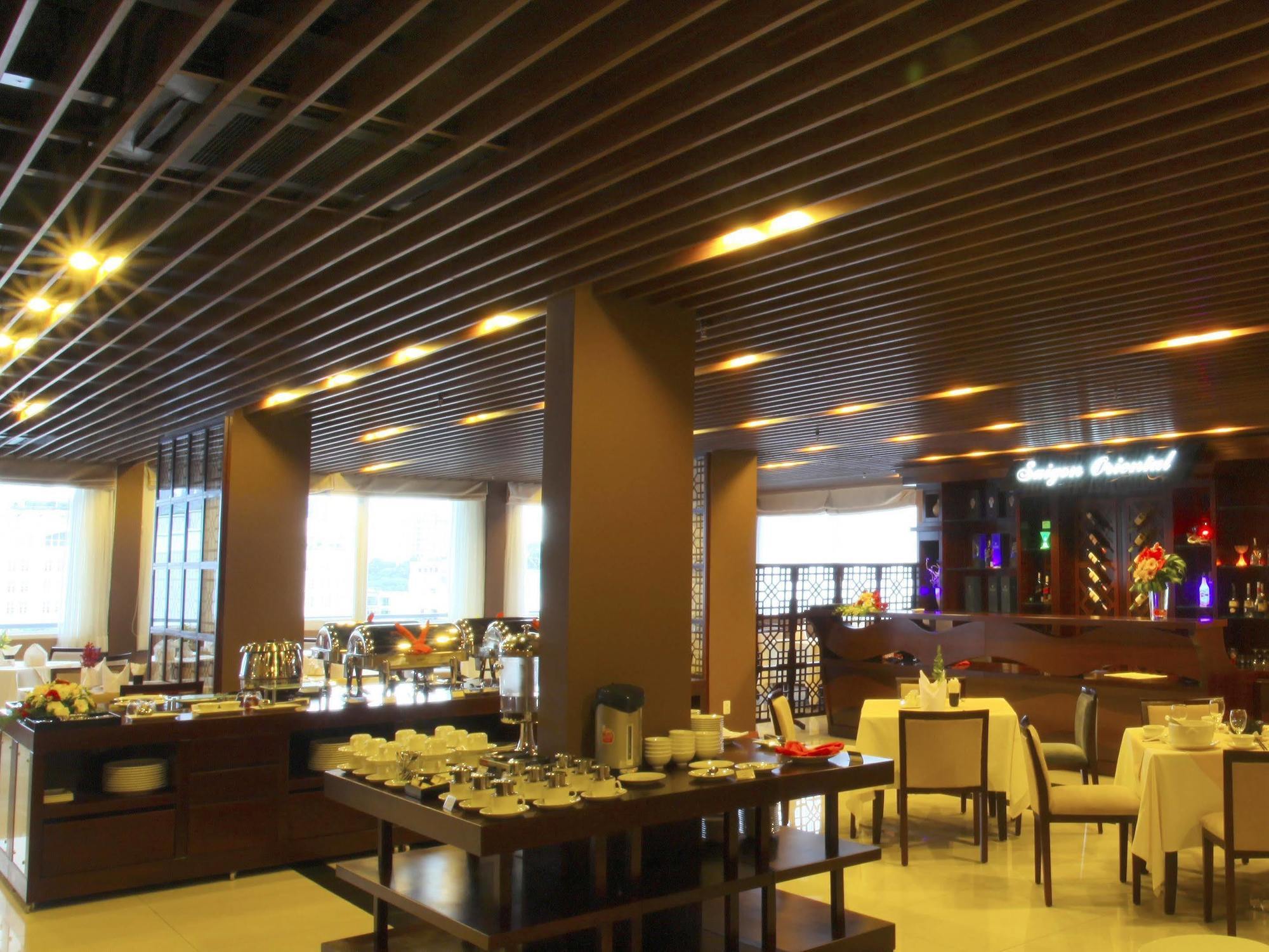 Khách sạn Saigon 3*