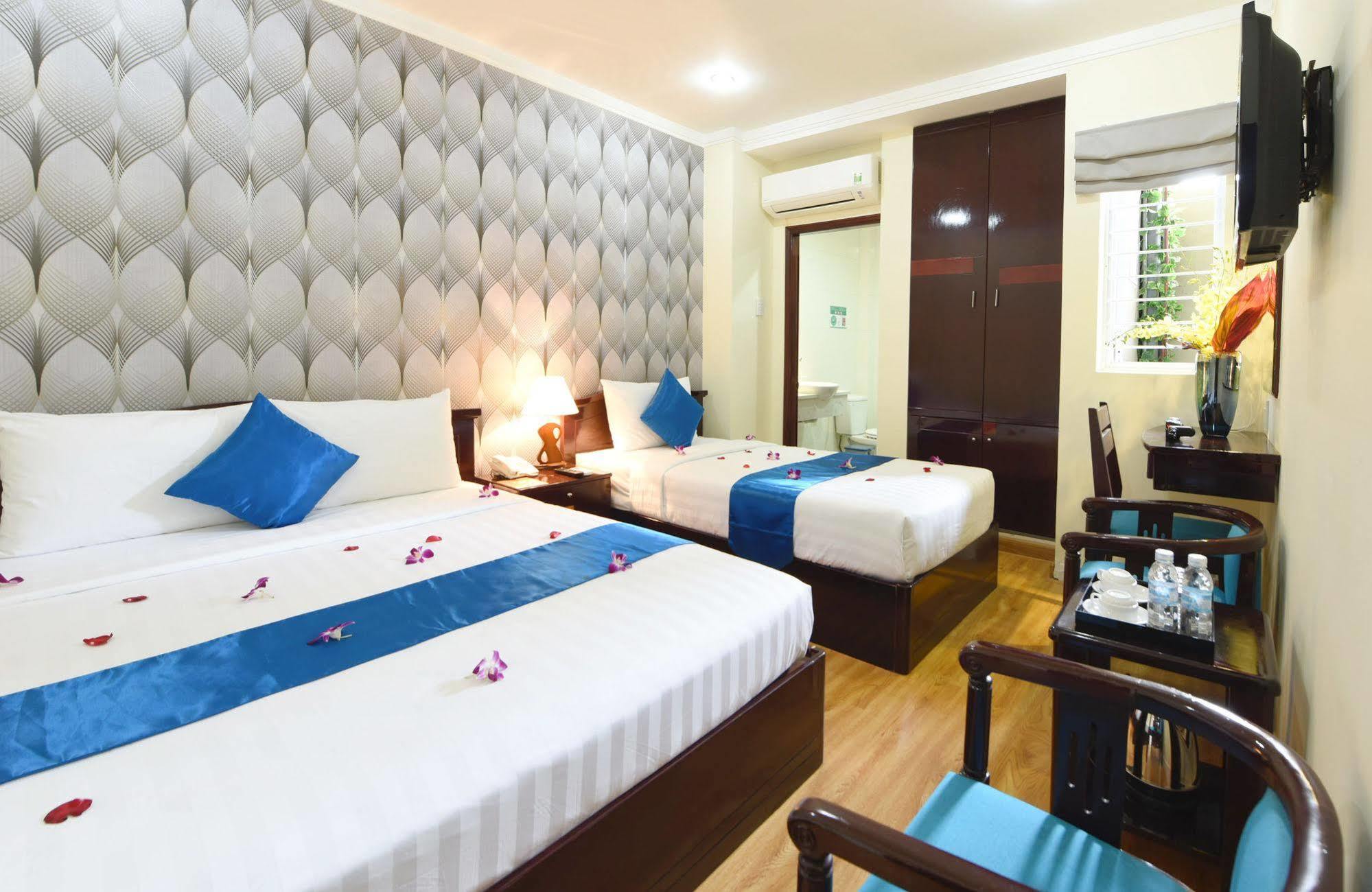 Hotel Ruby Saigon - Le Thanh Ton 3*
