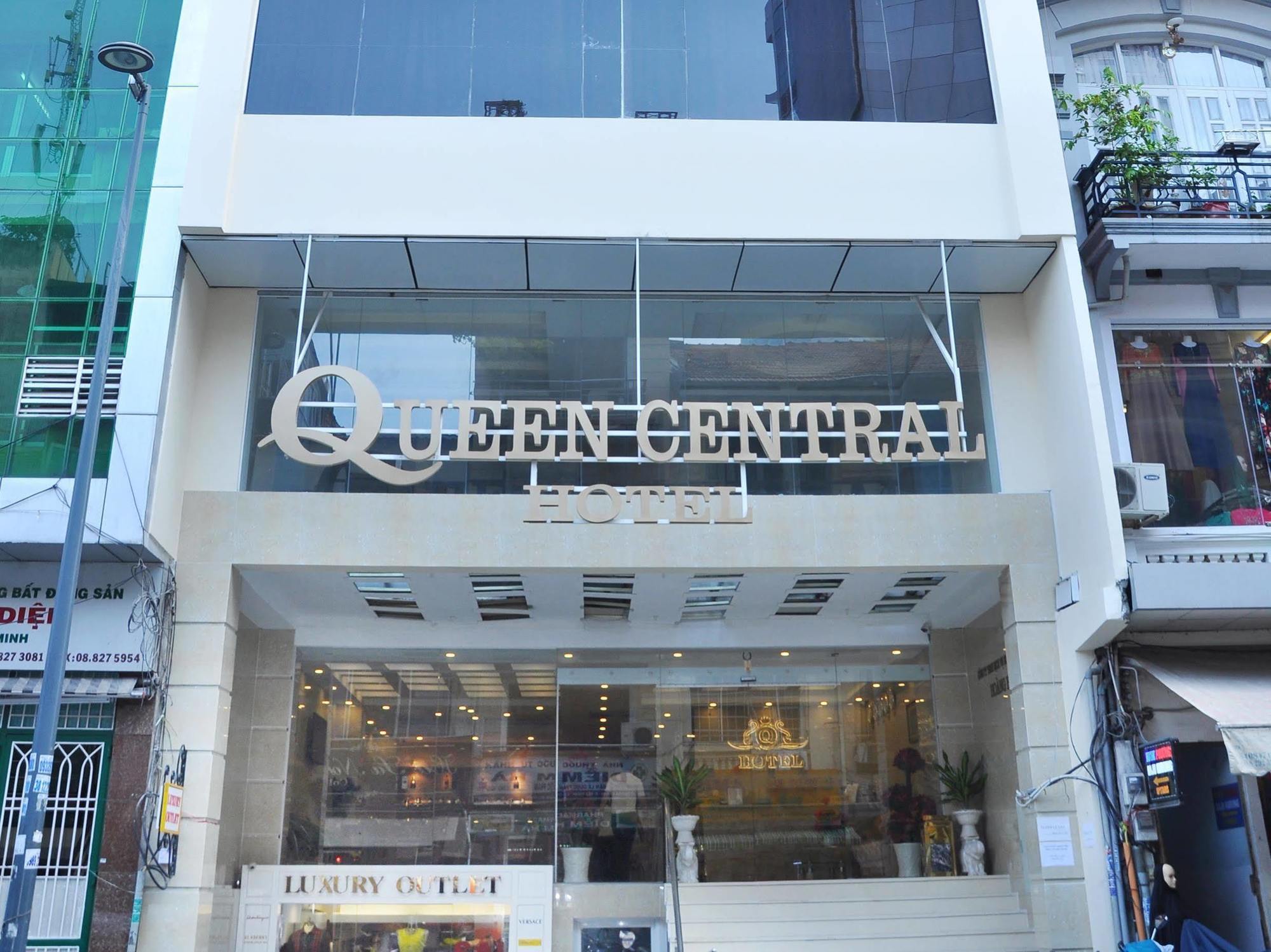 Queen - Ben Thanh Market Ho Chi Minh City