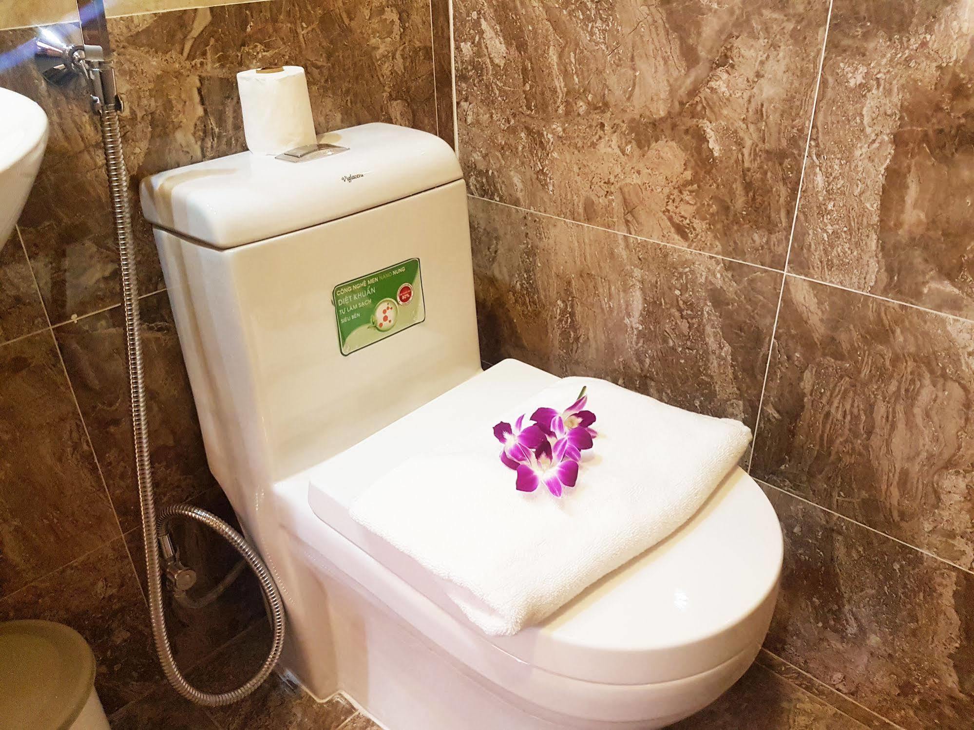 Sazi Erato Airport Hotel