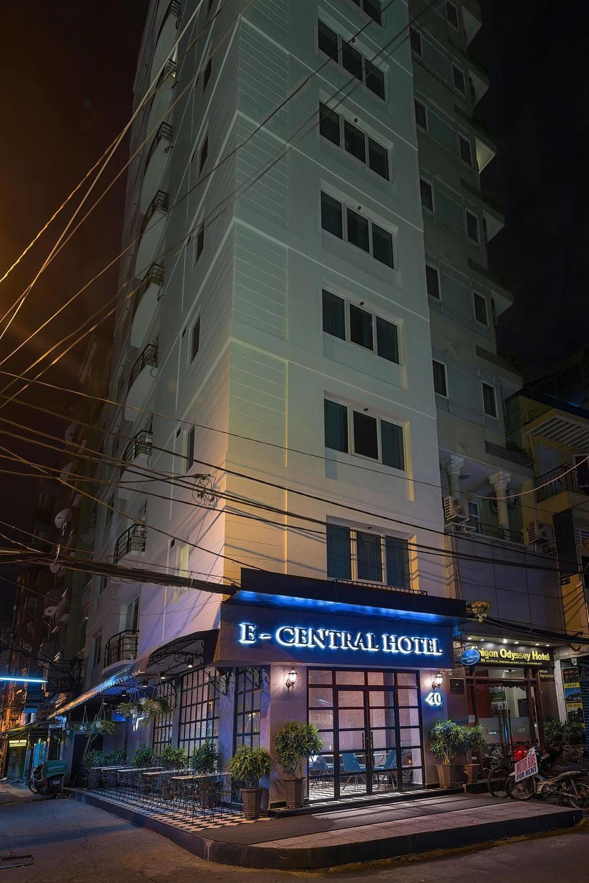 Hotel Ccentral Bui Vien 3*