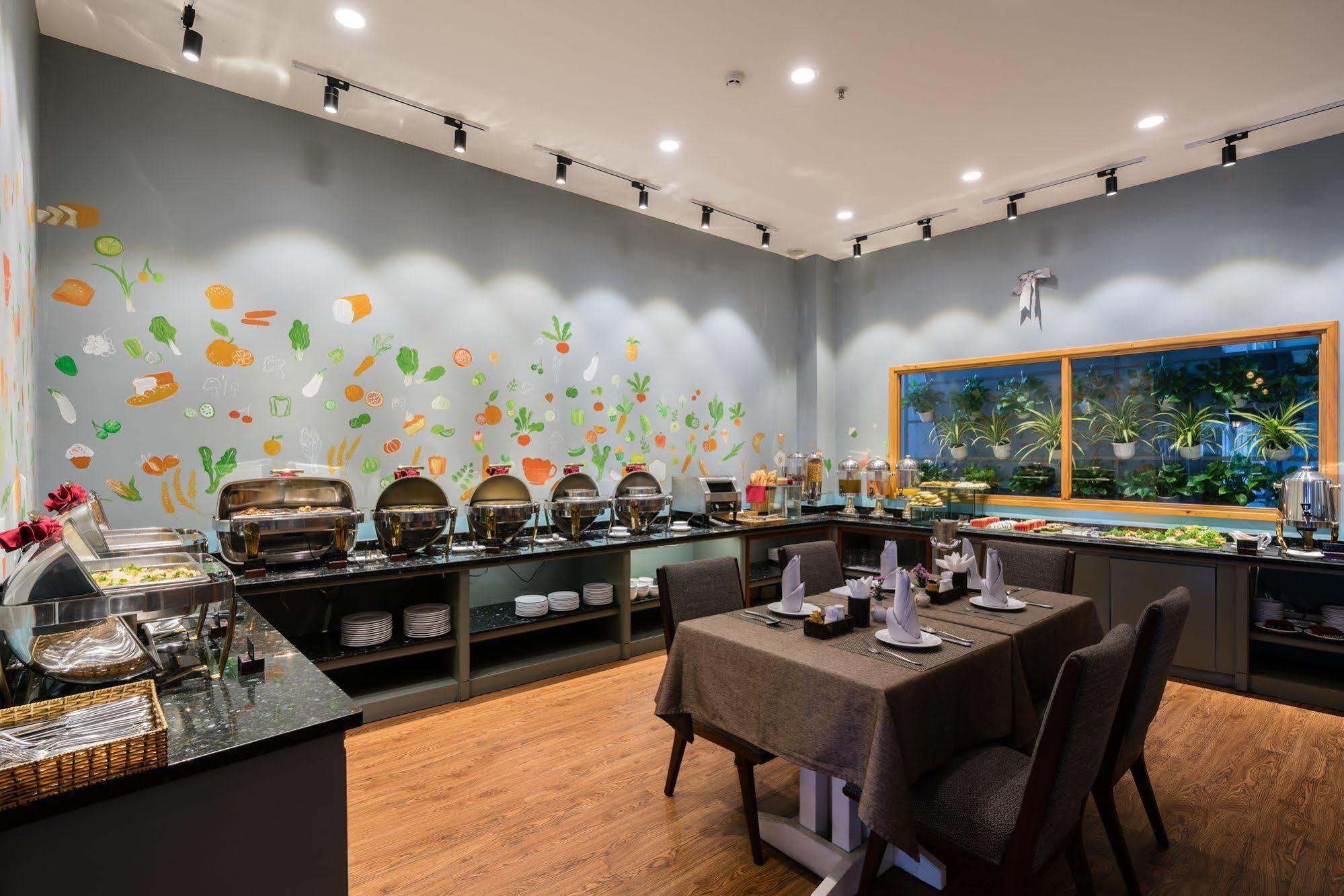 Asian Ruby & - 122f Bui Thi Xuan Street