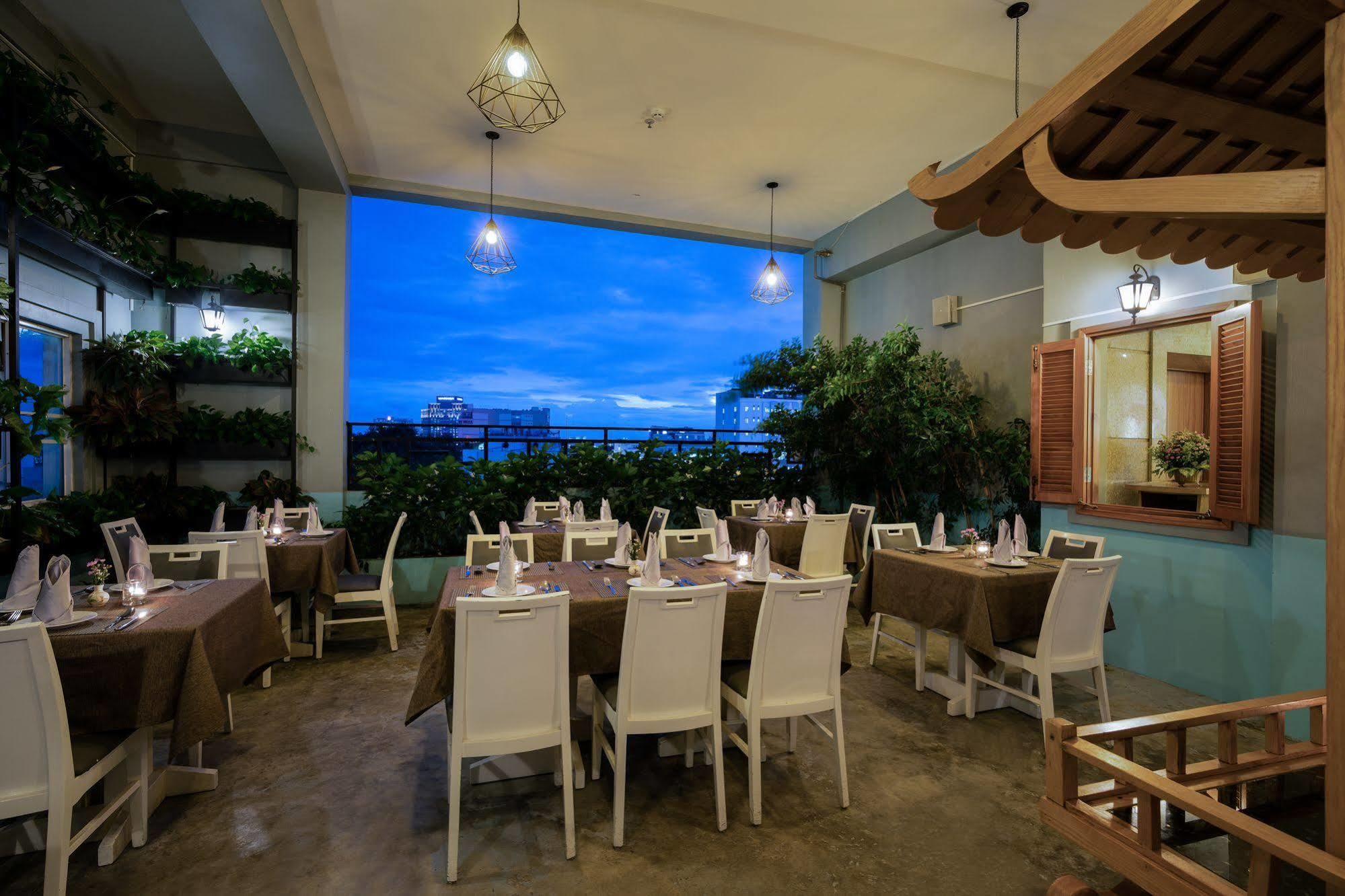 Hotel Asian Ruby & - 122f Bui Thi Xuan Street 3*
