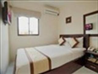Oyo 438 Small Bay Hotel *