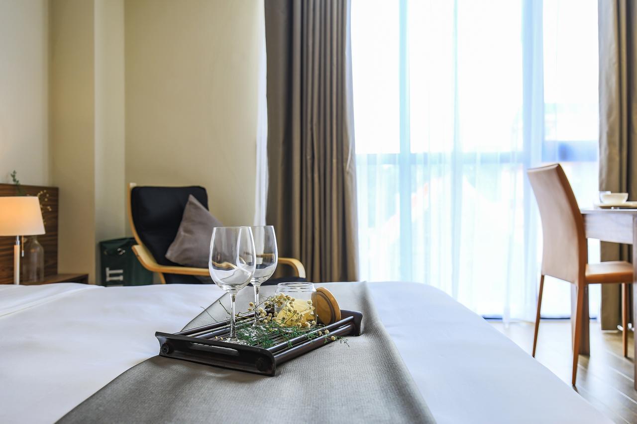Aurora Serviced (adults Only) Hotel