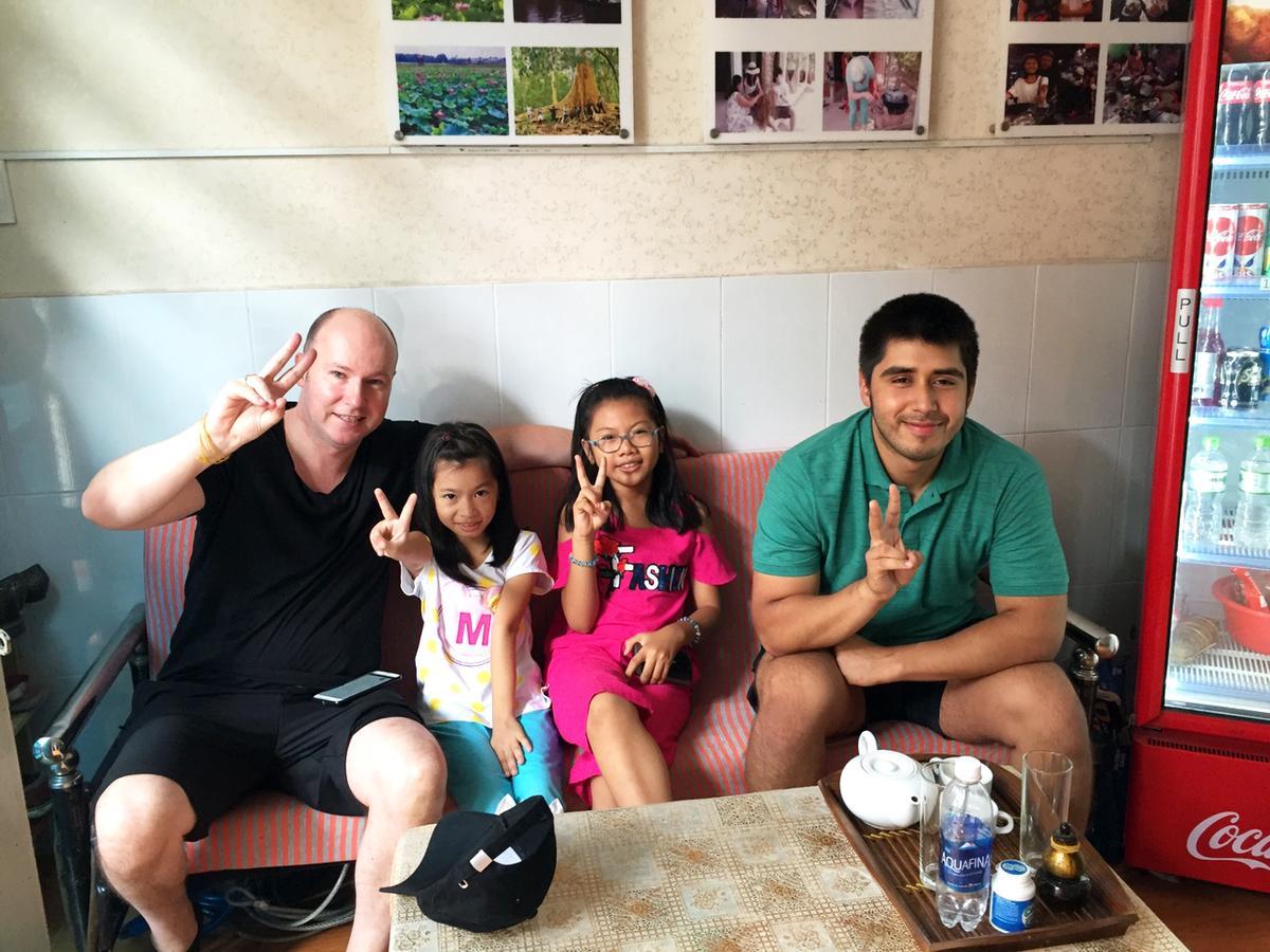 Homestay Ba Dat Homestay District 6 *