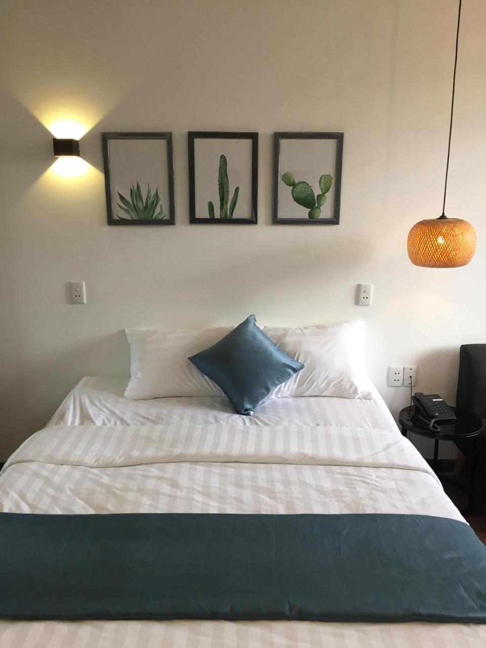 Cuu Kim Son Hotel