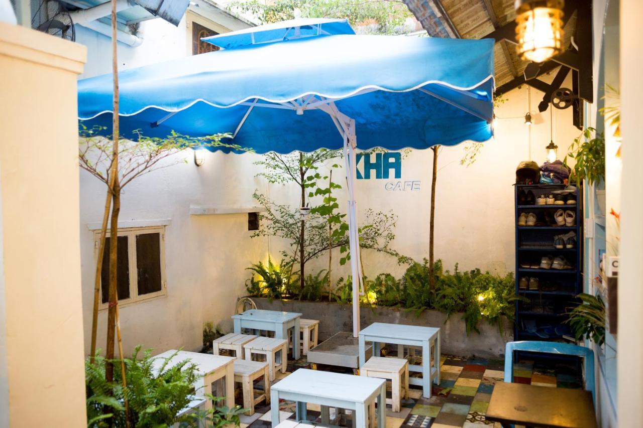 Kha & Cafe 2*