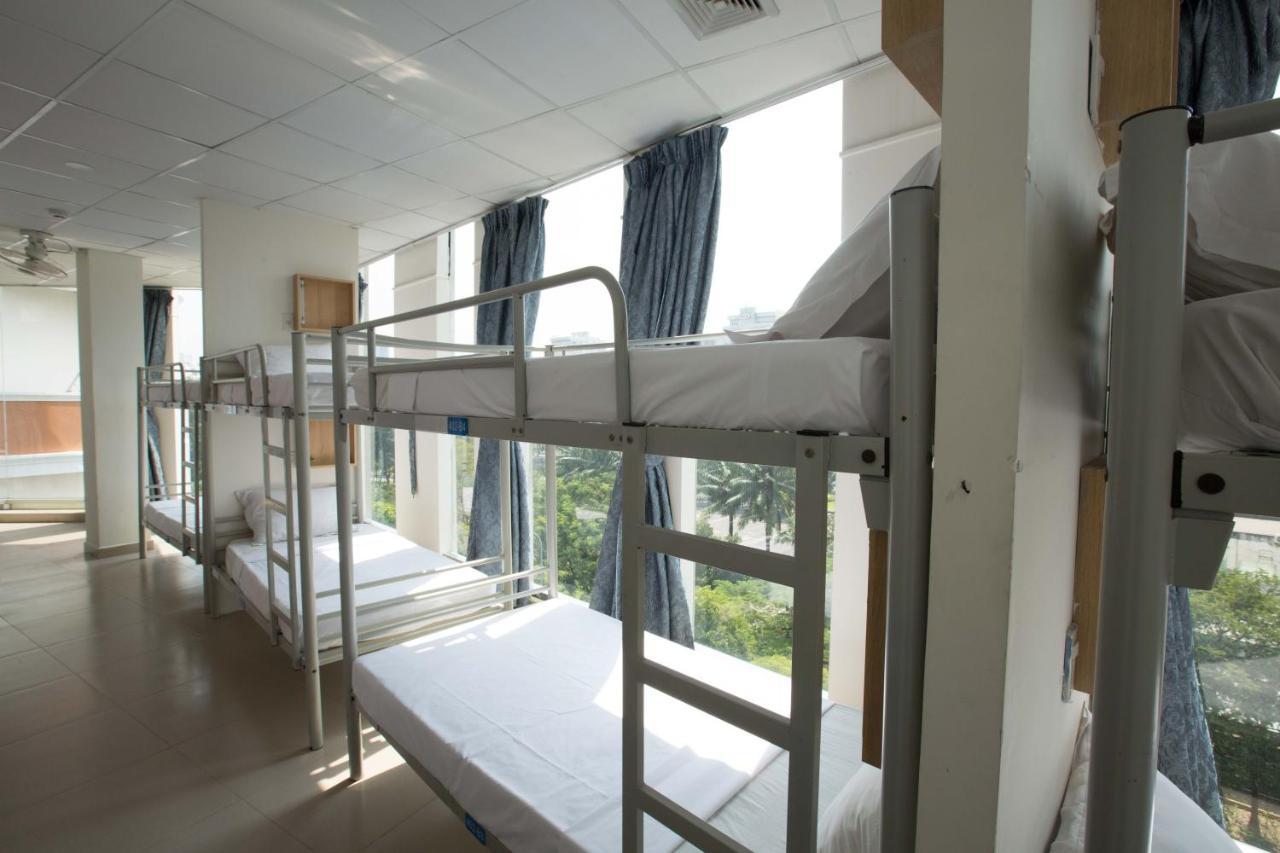 Hostel Vietnam Backpacker - Saigon Ho Chi Minh City