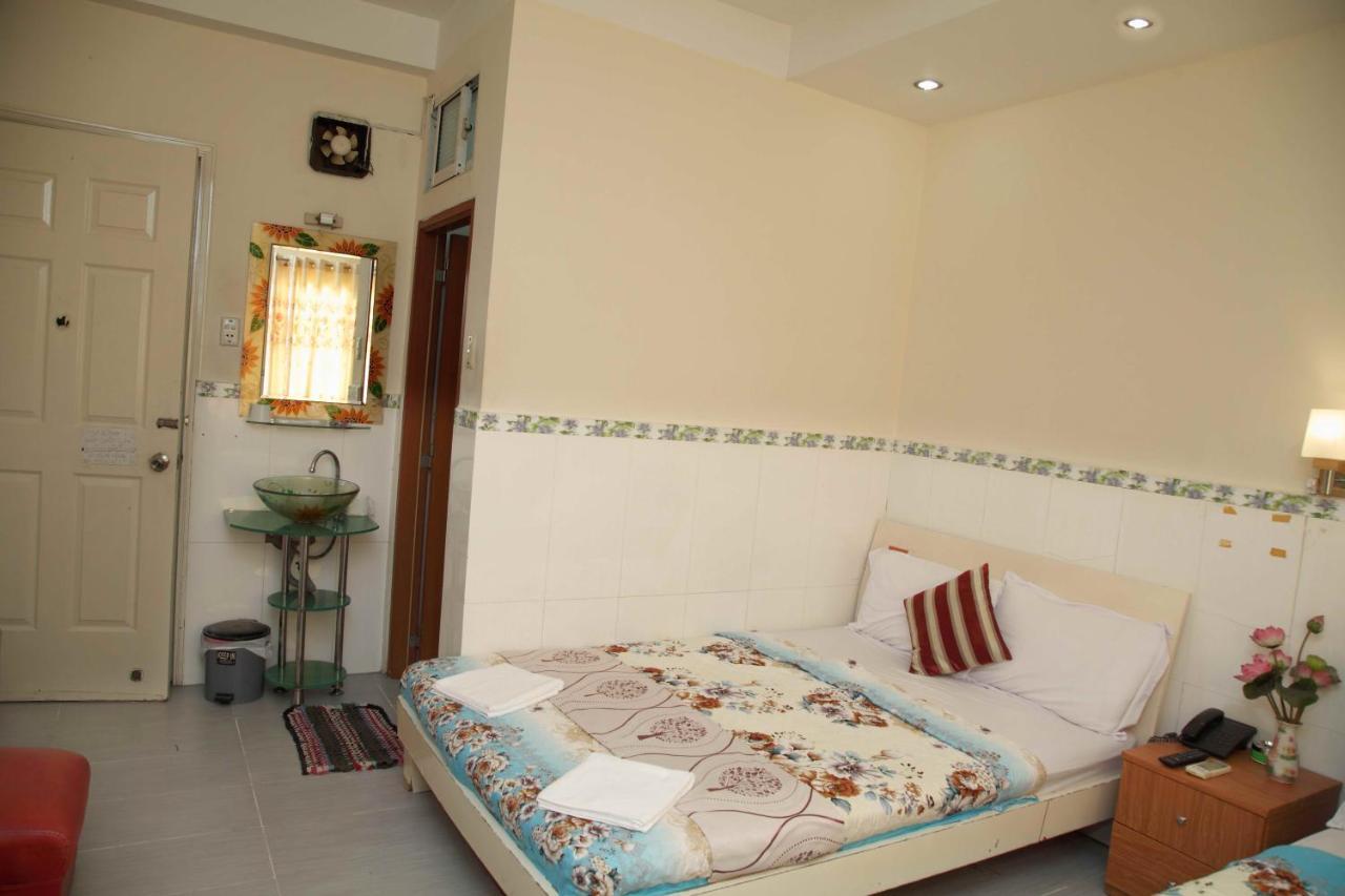 Expats Minh Quang Ho Chi Minh City