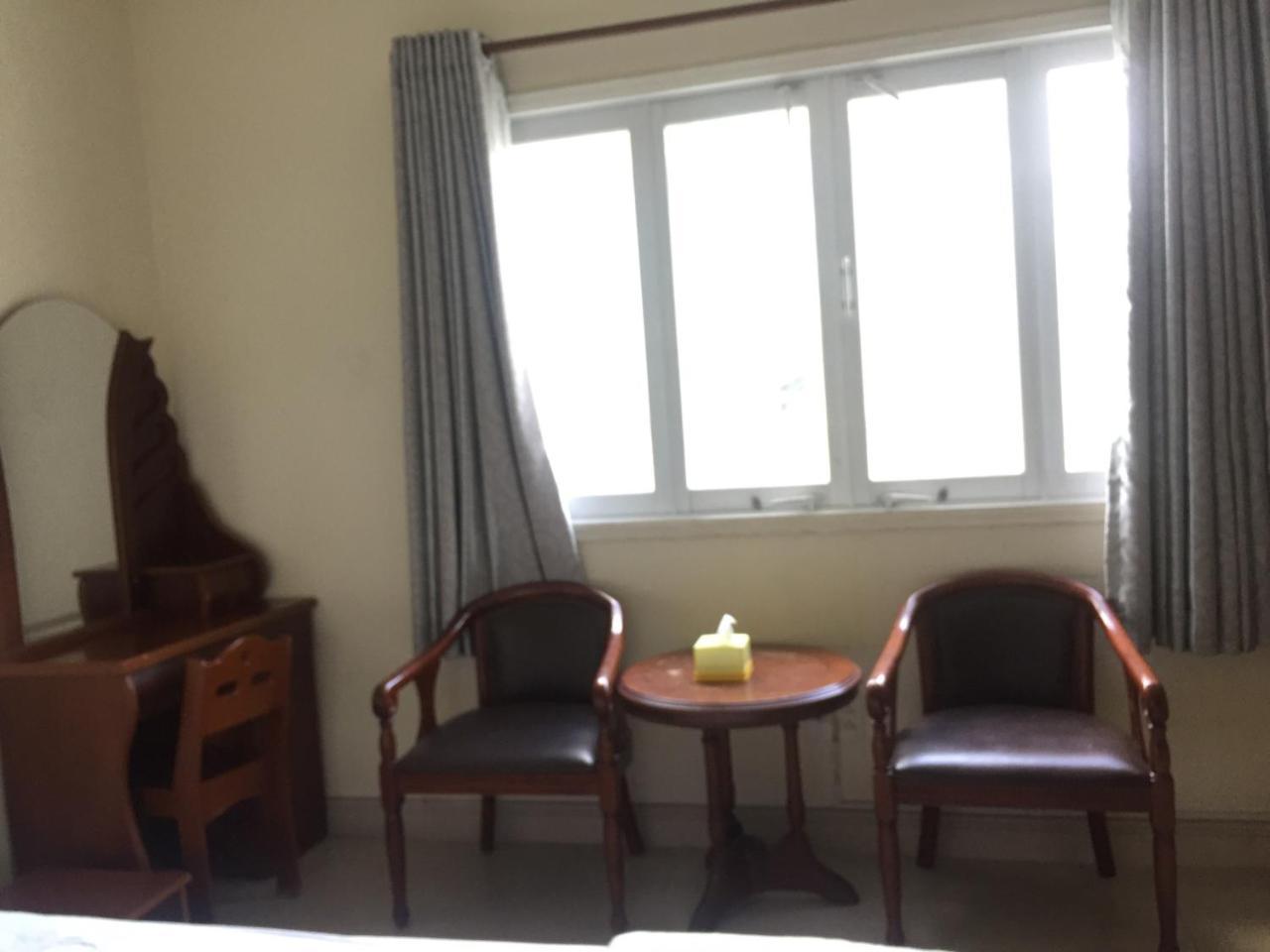 The Six Hotel-hoang Long Son 3 2* Ho Chi Minh City