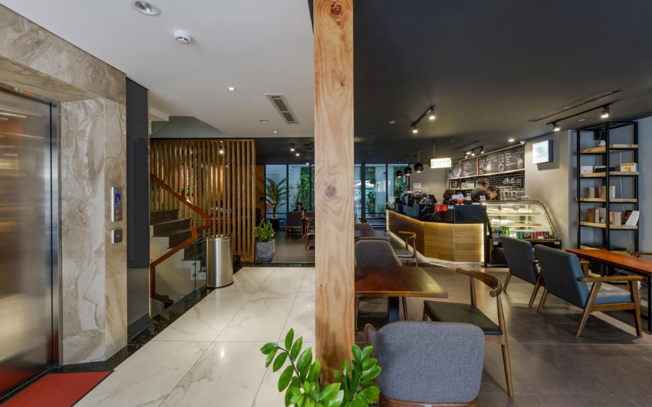 Aurora Serviced (adults Only) 3*