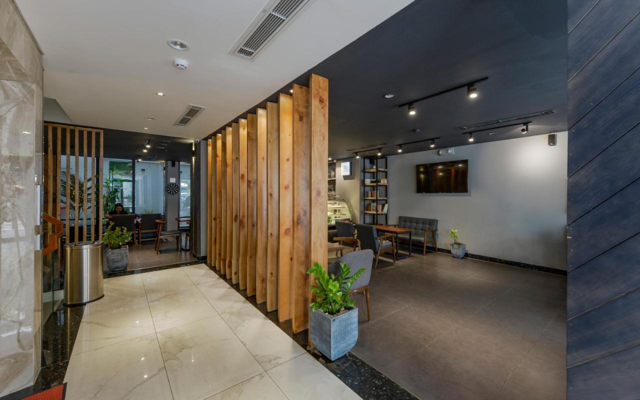 Aurora Serviced (adults Only) Hotel
