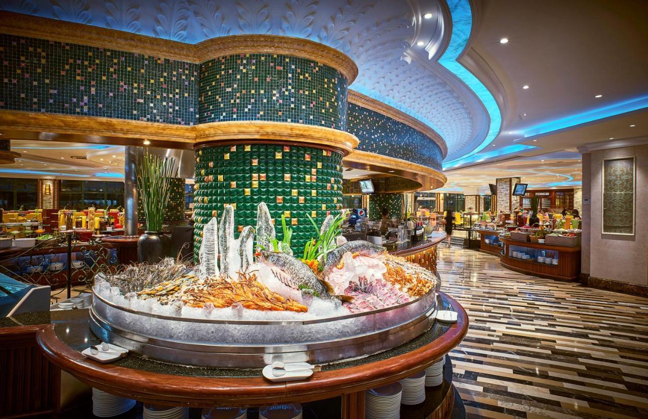 Windsor Plaza 5*