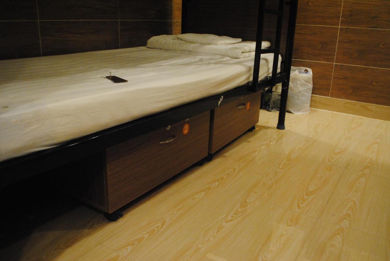 Trao đổi Ngôn Ngữ 1 * TP. Hồ Chí Minh