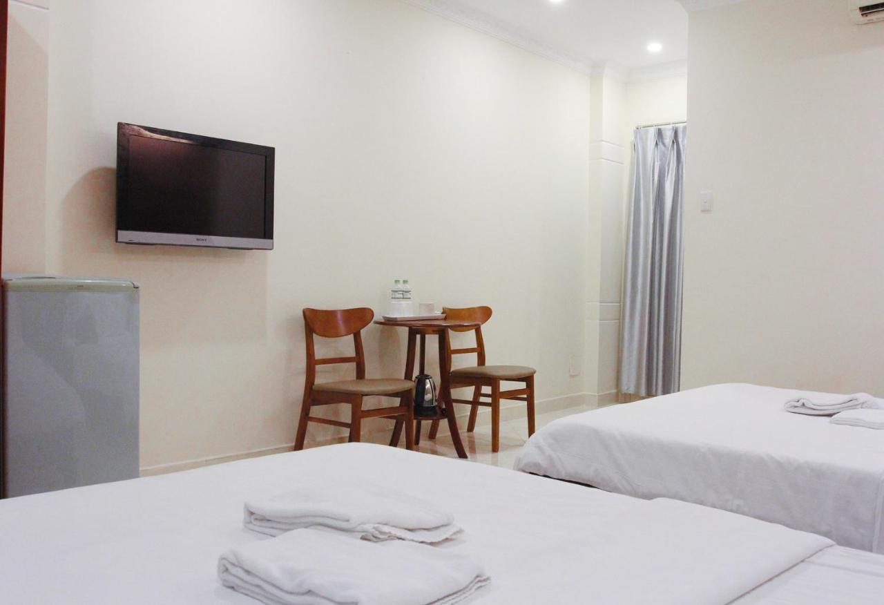 Violet Star And * Ho Chi Minh City