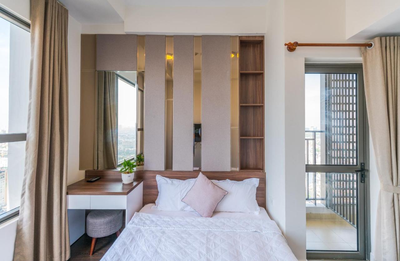 River Gate Apartment *