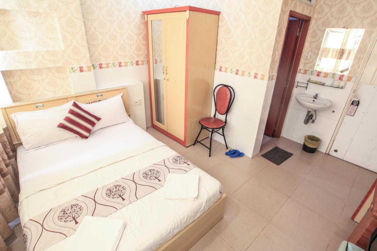 Hotel Expats Minh Quang