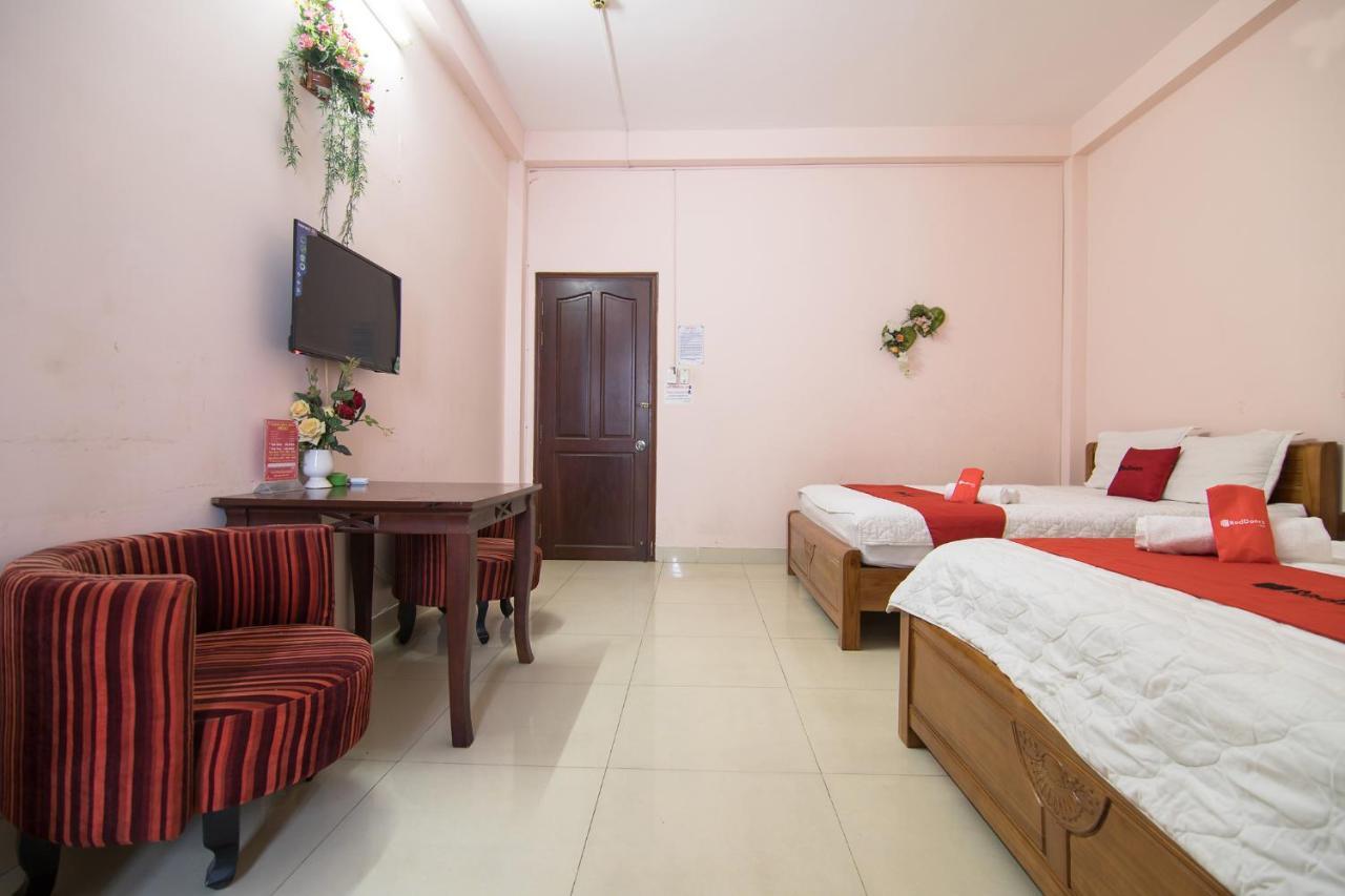Khách sạn Reddoorz Near Aeon Mall Tan Phu 2