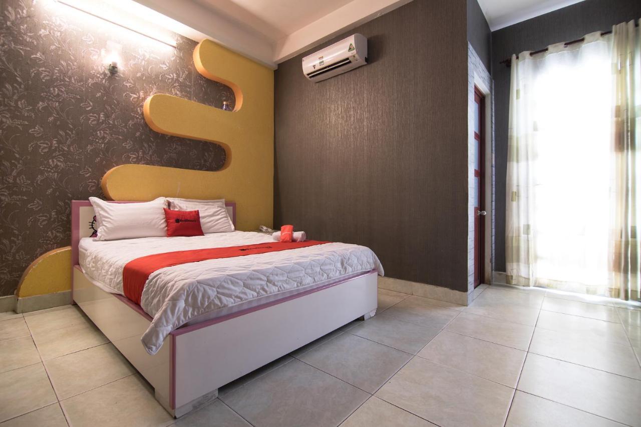 Khách sạn Reddoorz Near Aeon Mall Tan Phu 2 3*