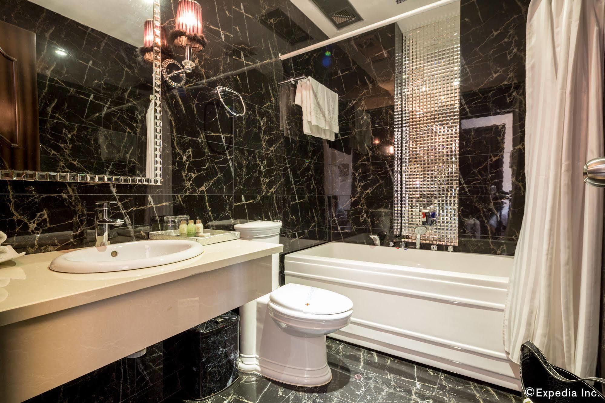 Hotel A&em Ba Trung Ho Chi Minh City