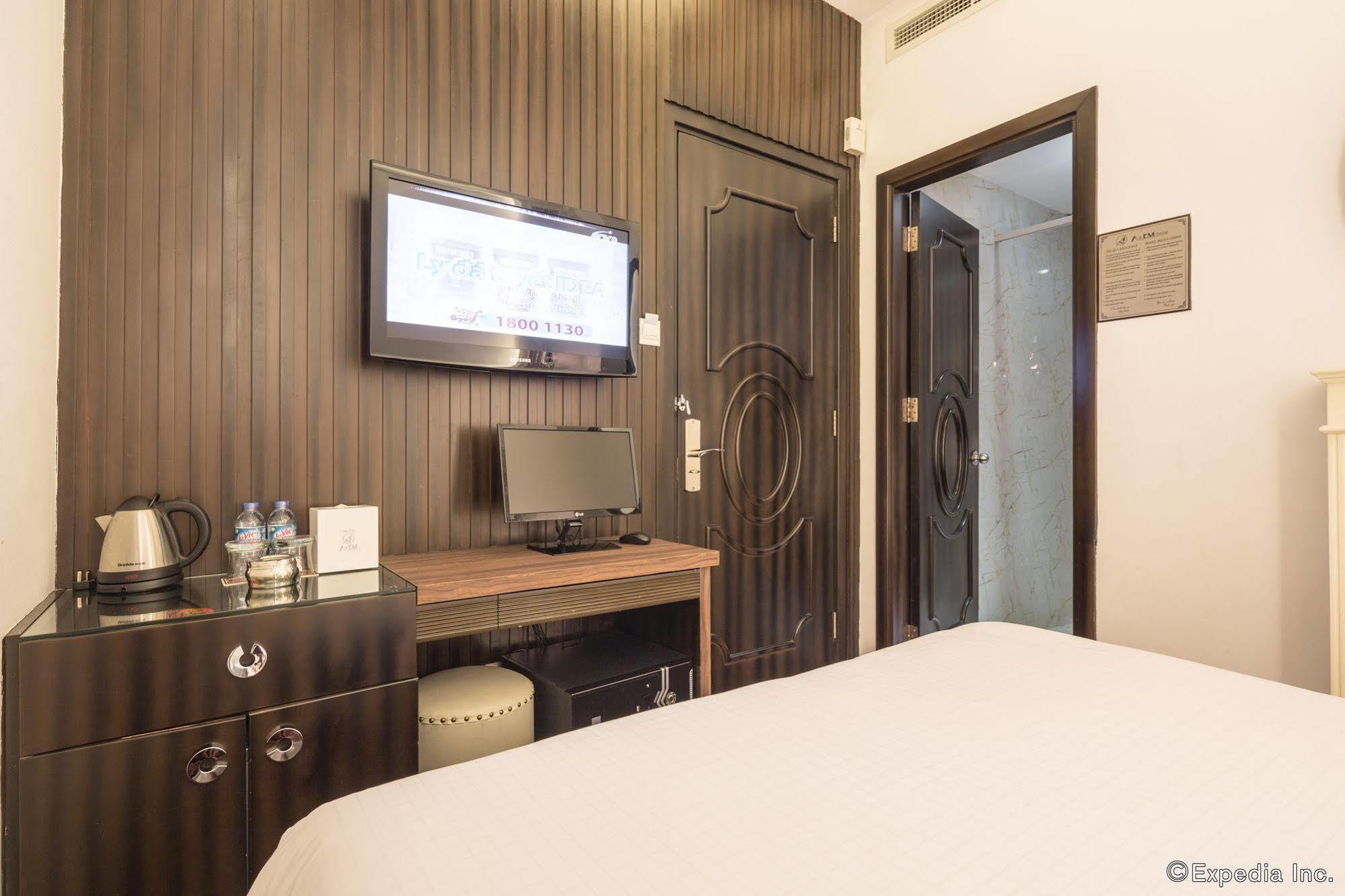 A&em Ba Trung Hotel 3*