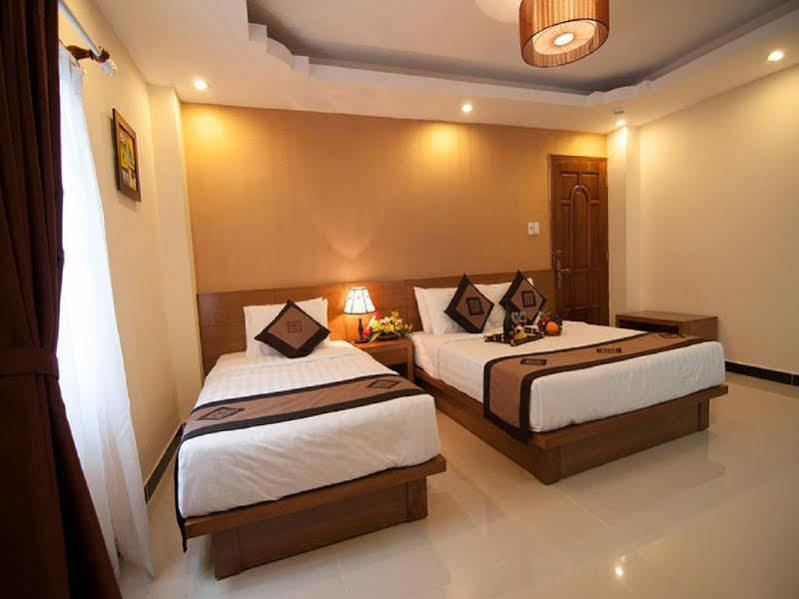 Hotel Valentine Boutique - 29 Bui Vien Street