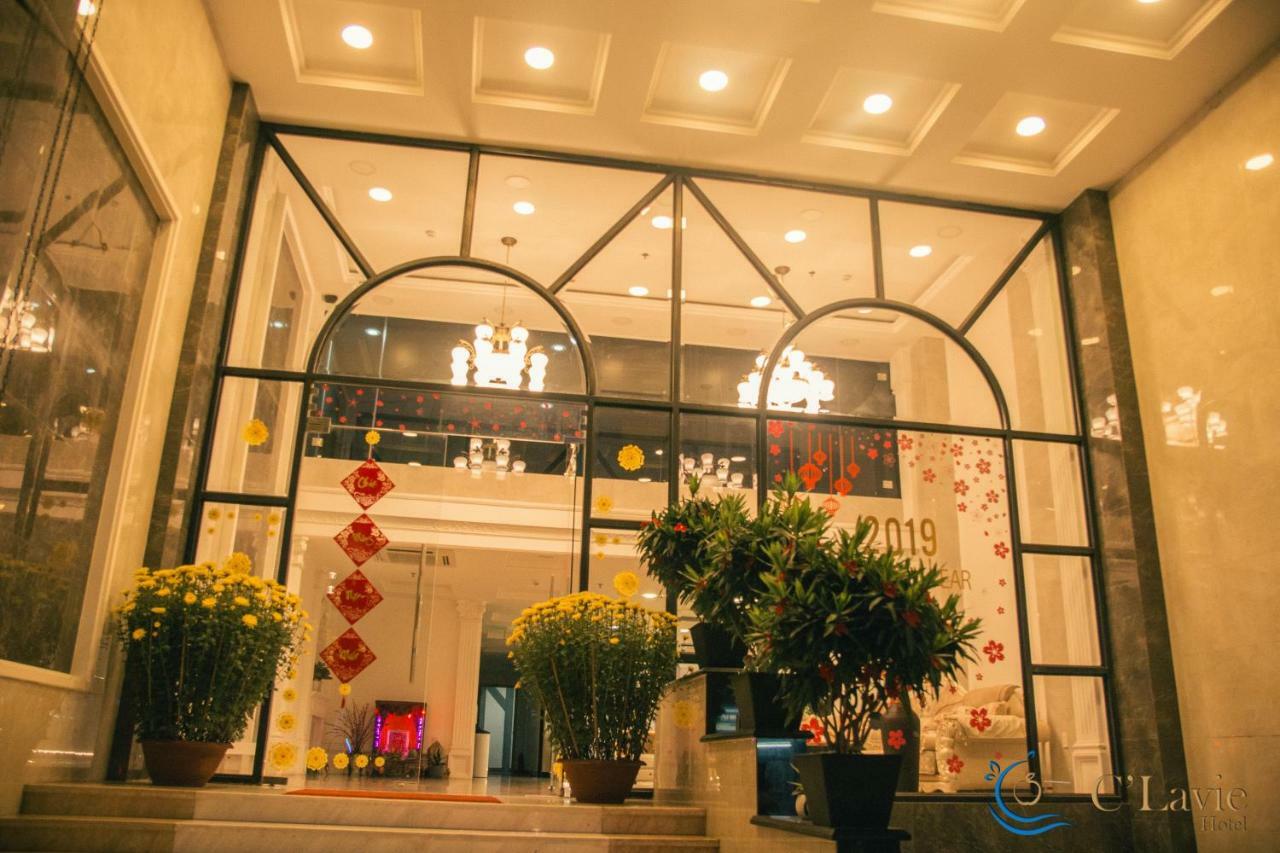 C’lavie – Saigon Airport